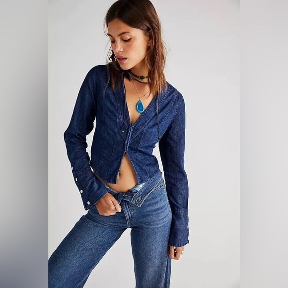 🎉LAST PIECE🎉 Free People Caroline Blouse Top Corset Long Sleeves Denim - Picture 5 of 8